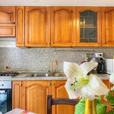 House Gino Attic By Holiday World דירה קוגולטו